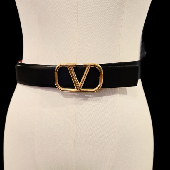 Valentino Garavani Red / Black Reversible Belt with Gold Buckle main image 6